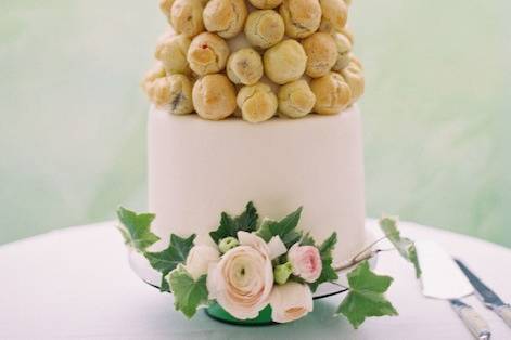 Croquembouche