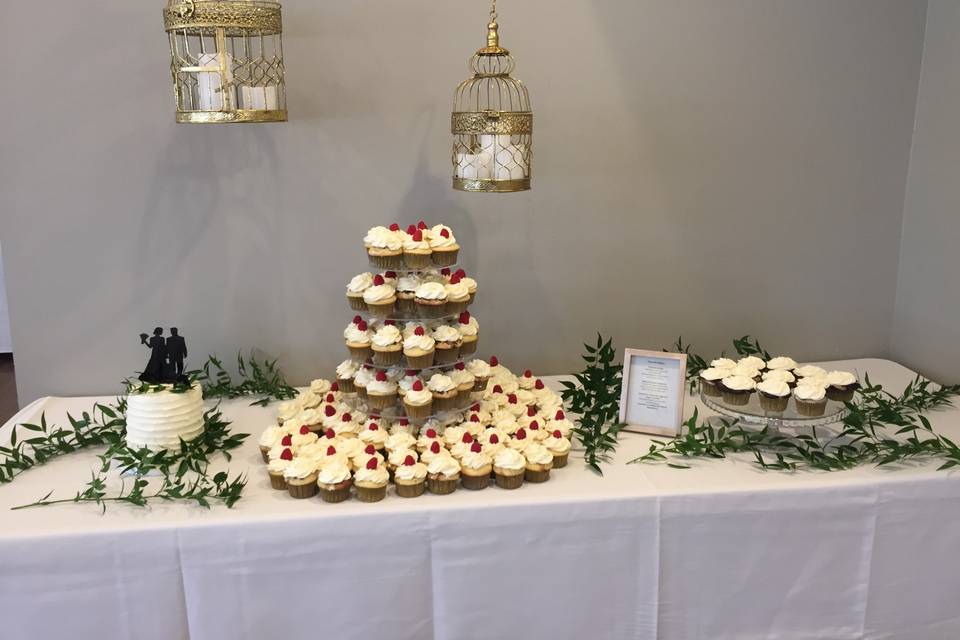 Slicing cake and cupcakes