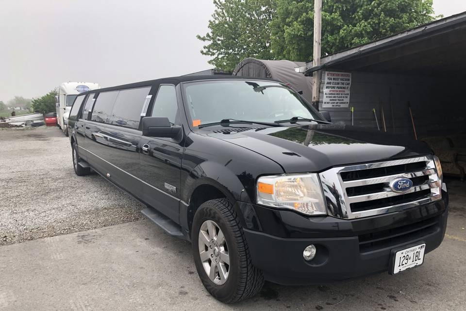 14 passenger Stretch SUV