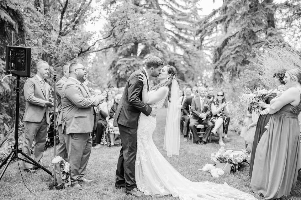 Calgary Wedding Photographer