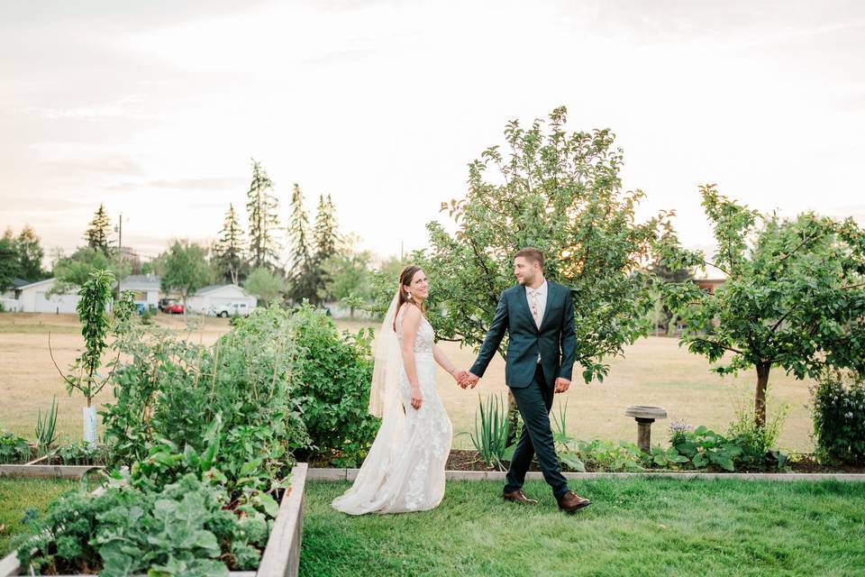 Calgary Wedding Photographer