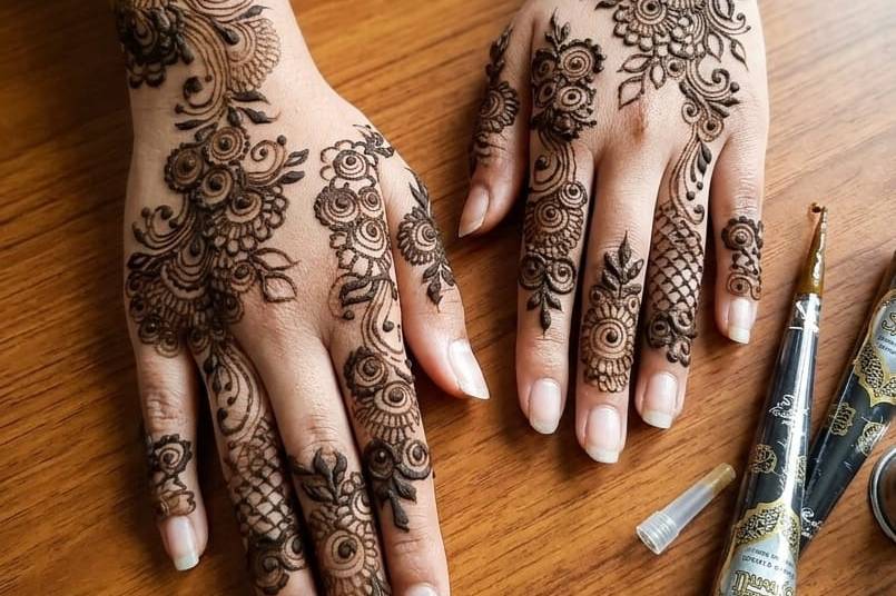 Floral henna
