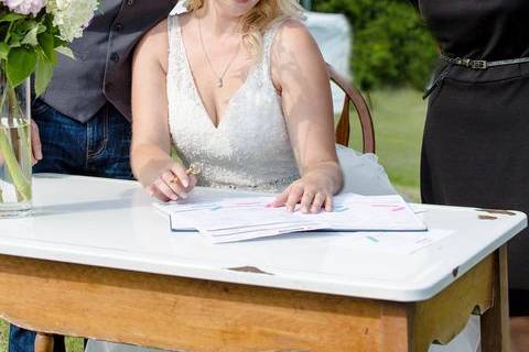 Avril Ewing - Officiant & Celebrant