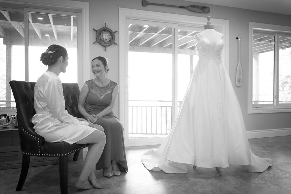 Bride, mom and dress