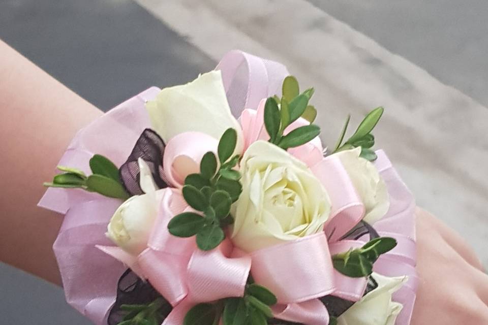 Pink white corsage