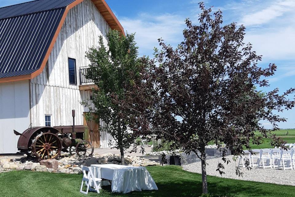 Countryside Barn, Monarch, AB