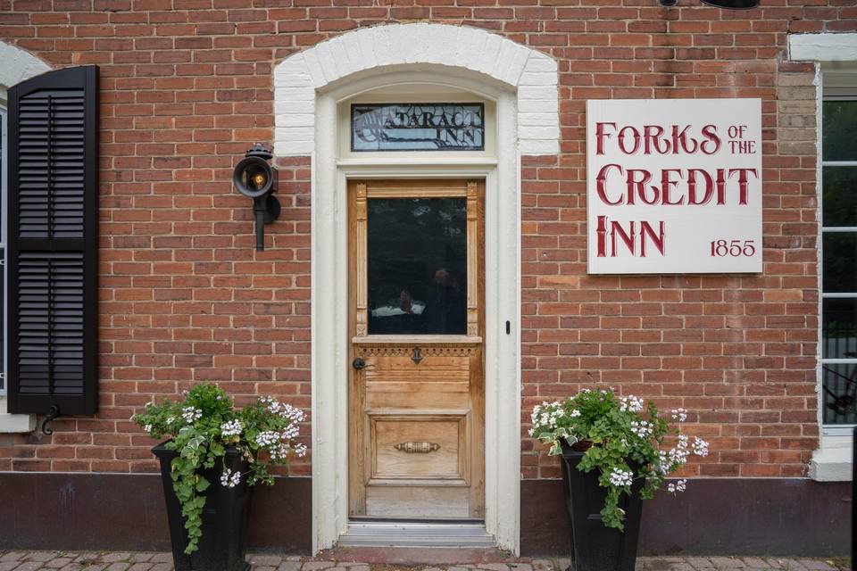 Forks of the Credit Inn