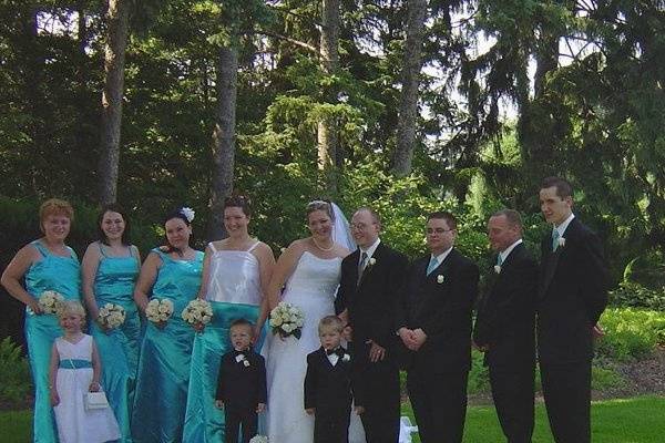 lovely roses and a lovely bride