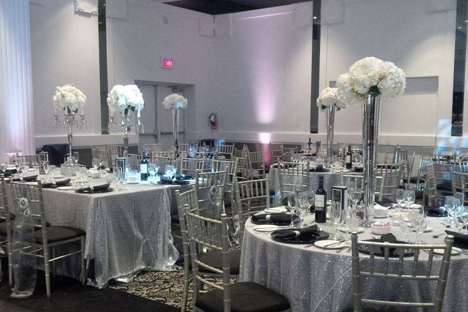 Interiors by Suzart - Decor + Events + Florals