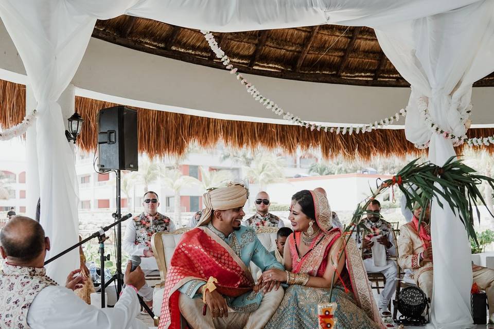 Hindu wedding ceremony ending