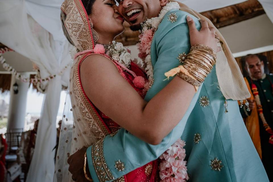 Hindu wedding ceremony ending