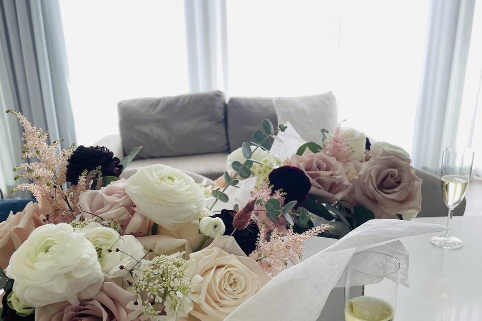 Bridal & Bridesmaids bouquet