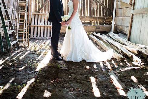 London, Ontario barn wedding