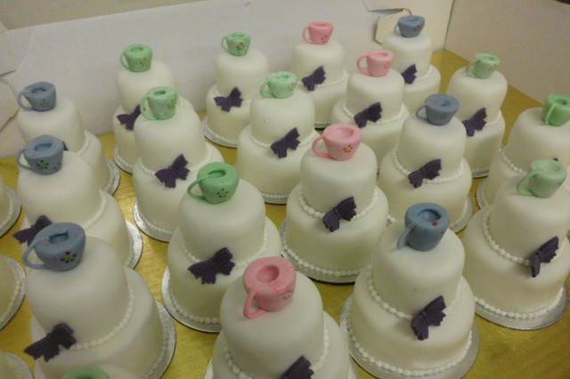 Victorian Tea Mini Wedding Cakes.JPG