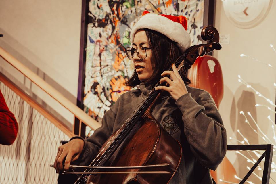 Cello Solo (Shannon Lai)
