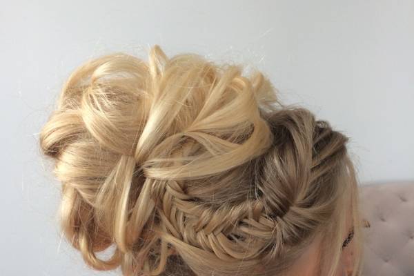 Gorgeous Blonde Updo