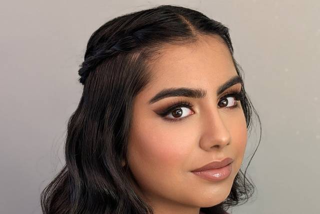 Smokey eyes beauty...