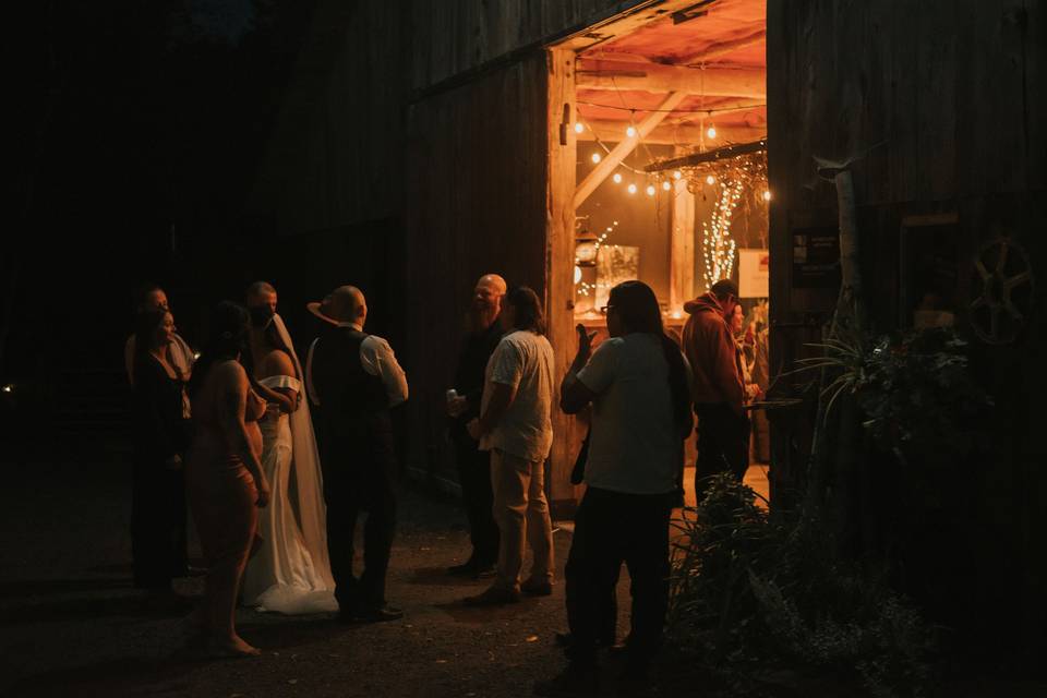 Barn: End Of The Night