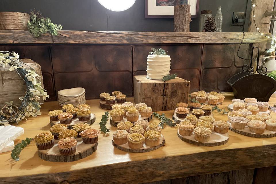 Cupcakes on The Live Edge Bars