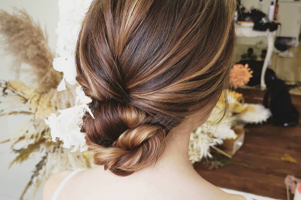 Bridal hair