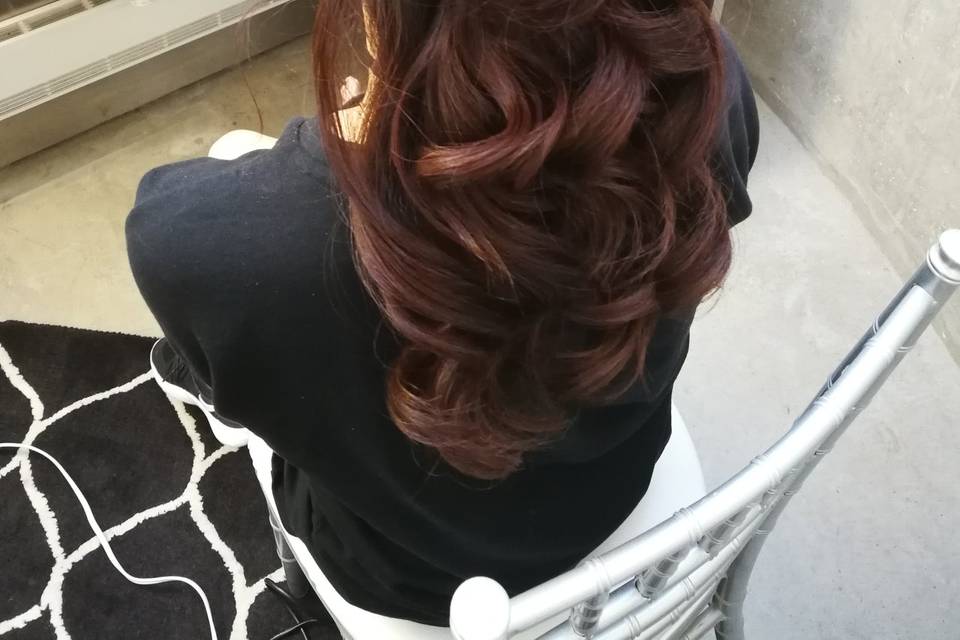 Wedding guest hair