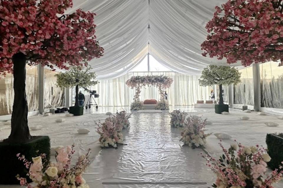 Brampton Outdoor Wedding Venue