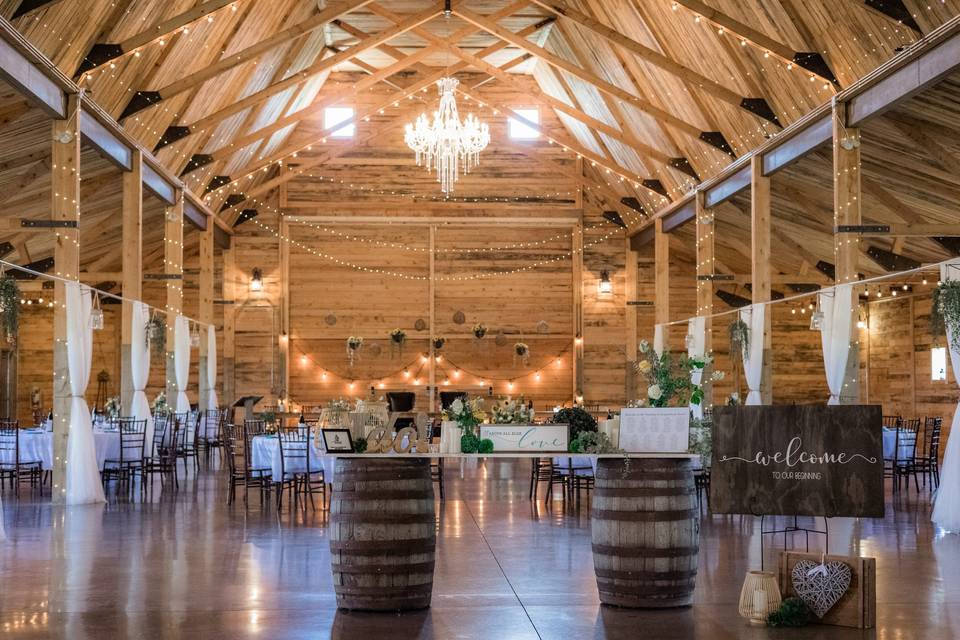 Willow Lane Barn Reception