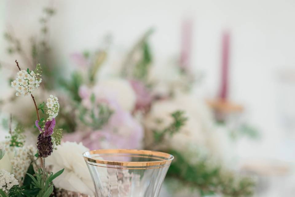 Gold & Lavender Table Design