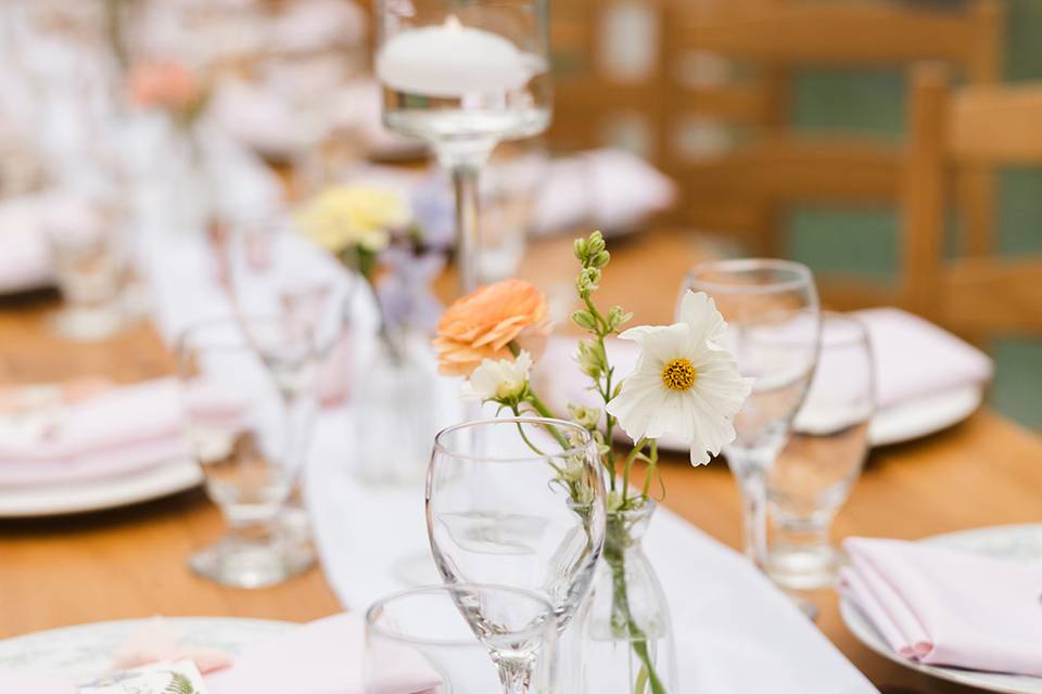 Roots & Roses Table Details