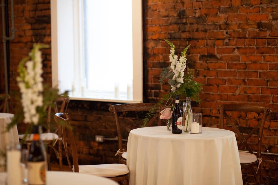 Florals on cocktail tables