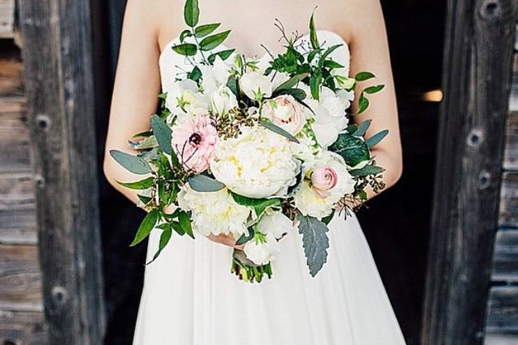 Unstructured Bouquet