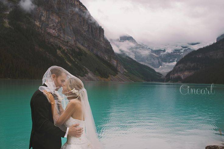 Lake Louise Summer Wedding