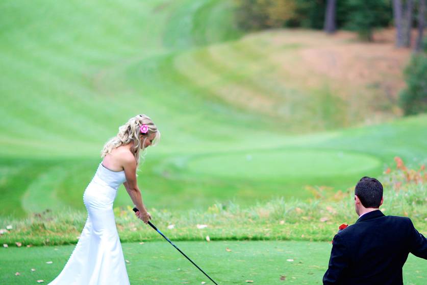 Bride golfing