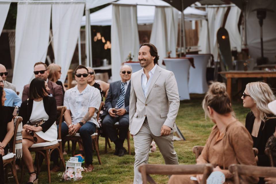 Dan Sia, Calgary Officiant