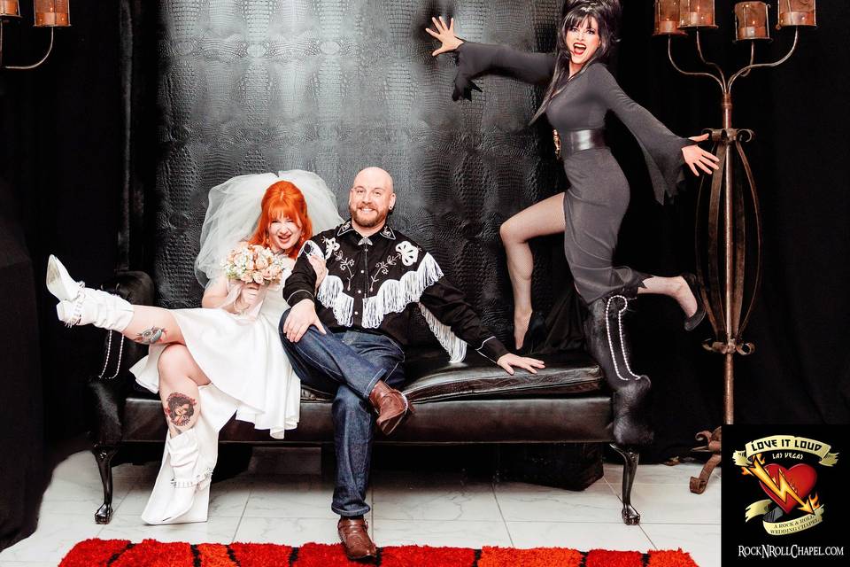 Elvira Officiant