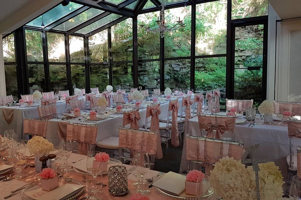 Pretty in Pink - Guest Tables