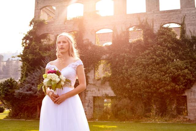 The Bride in her Light