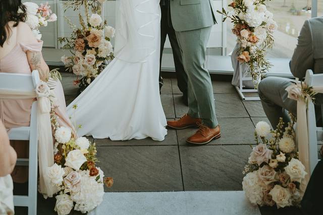 East facing ceremony