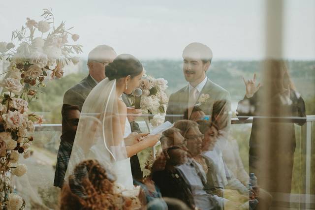 East facing ceremony