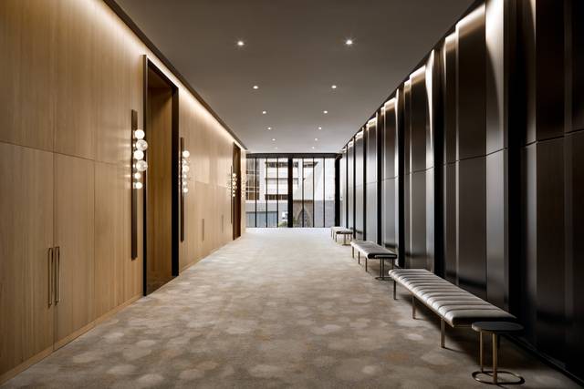 Ballroom arrival foyer