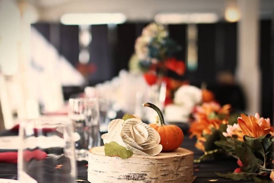 J&K, table set