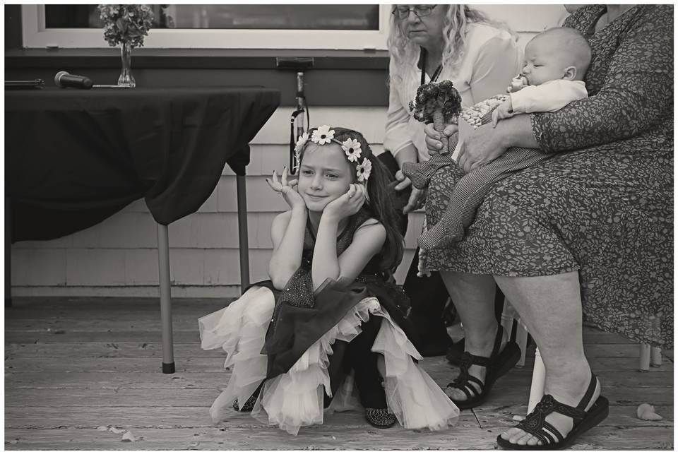 J&K, bored flower girl