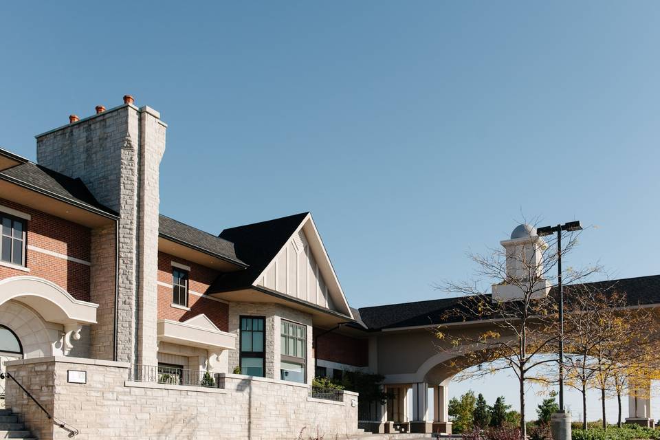 Hazelton Manor entrance