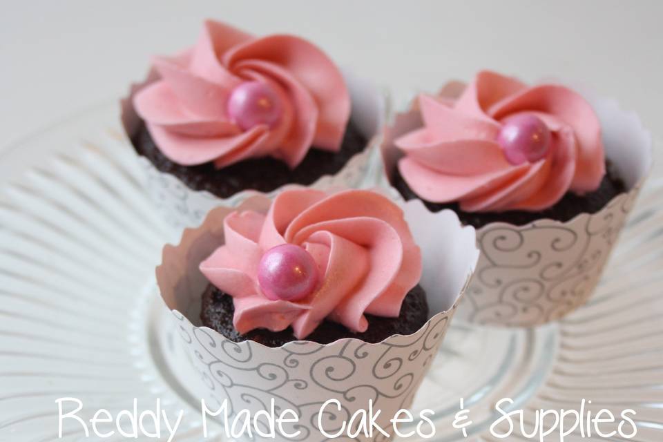 Reddy Made Cakes & Supplies