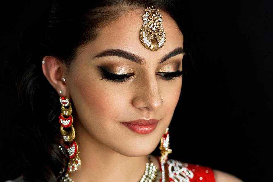 Wedding eye makeup