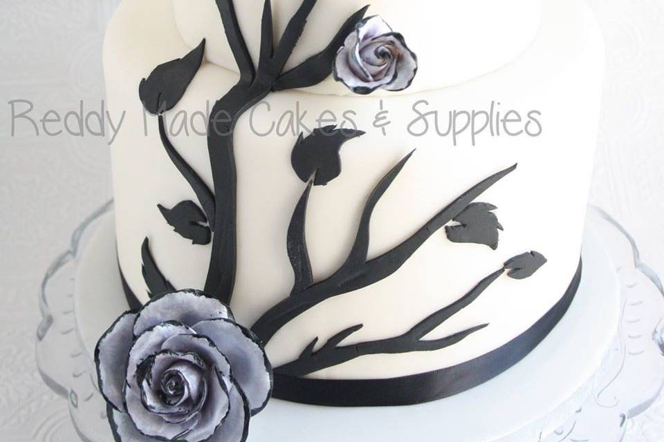 Damask Wedding Cake