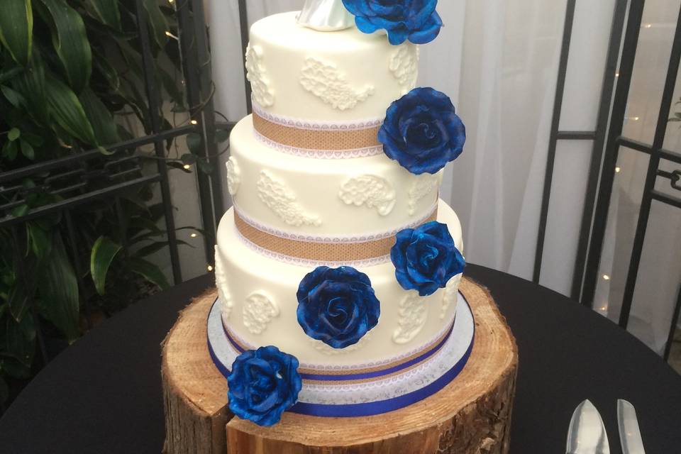 Wedding Cake, Cutting Cake