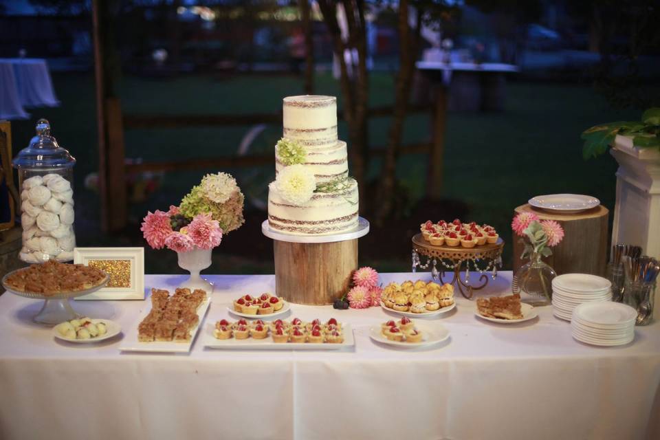 Naked Cake, Wedding Cake