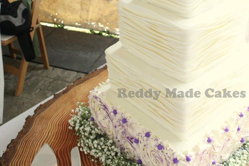 Wedding Cake, Cutting Cake