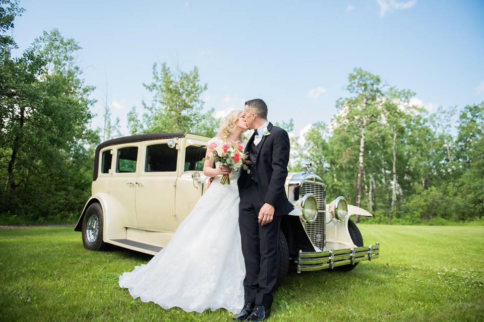 Vintage Car Wedding